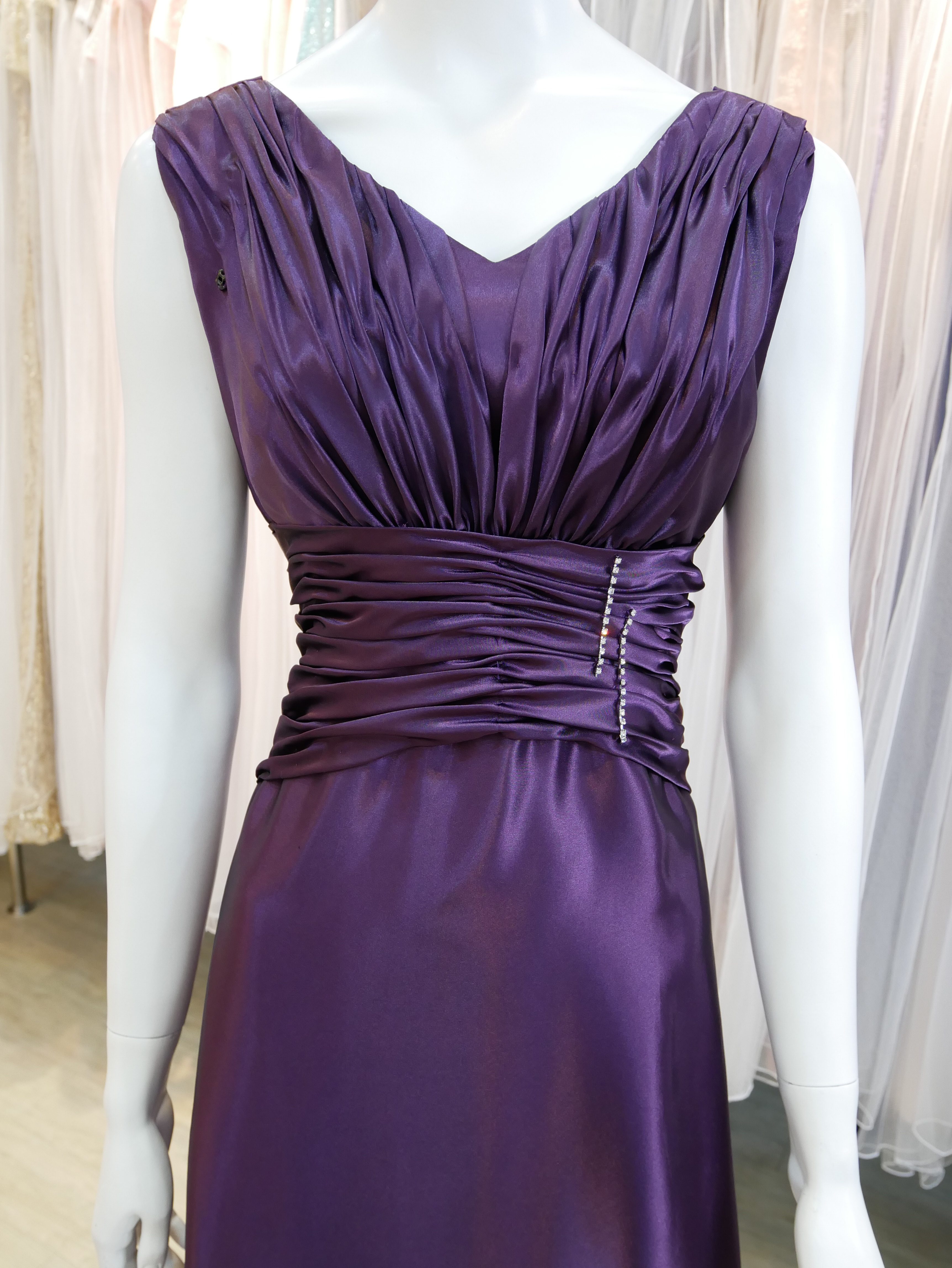 (台北媽媽禮服)MS06紫色緞面V領A-line長禮服